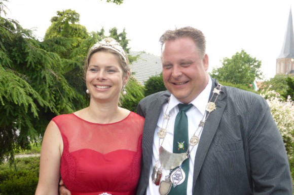Königin Melanie Flores und König André Majert